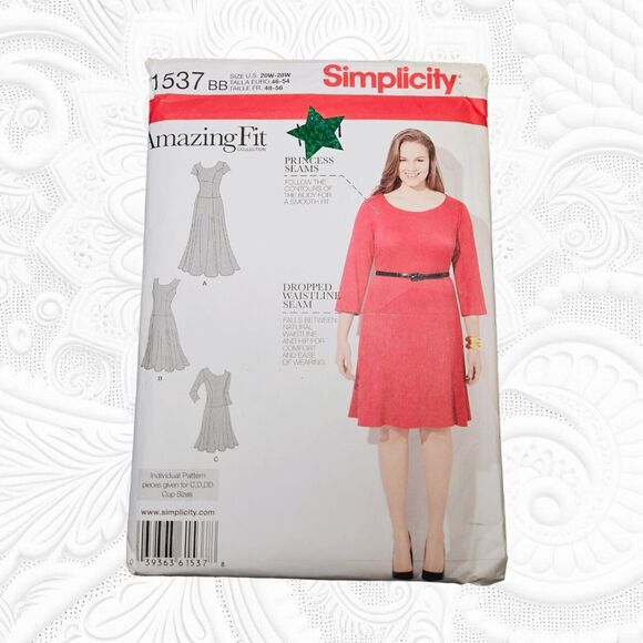 Simplicity Dress 1537 Size 20-28W Amazing Fit dress pattern C /D / DD cup sizes - Picture 1 of 3